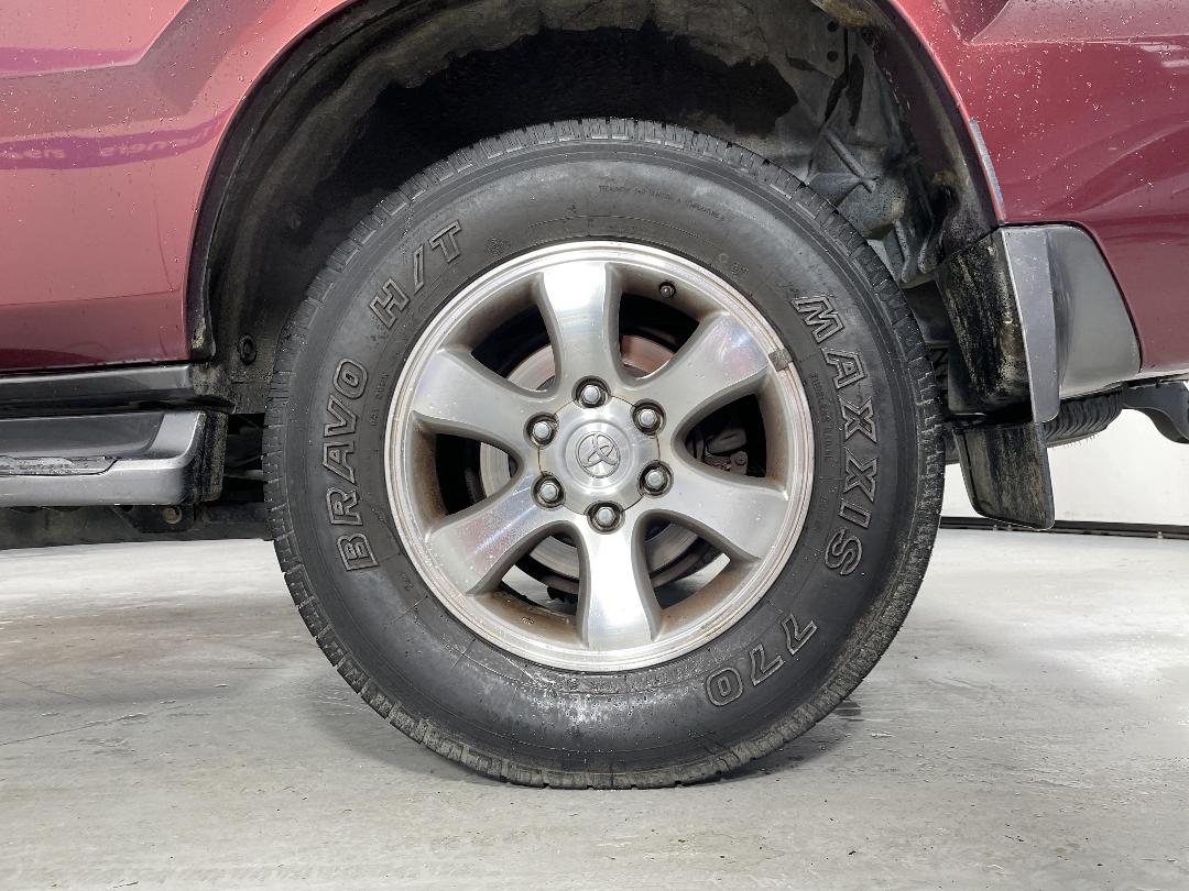 Photo '11' of Toyota Landcruiser Prado Photo '11' of Toyota Landcruiser Prado