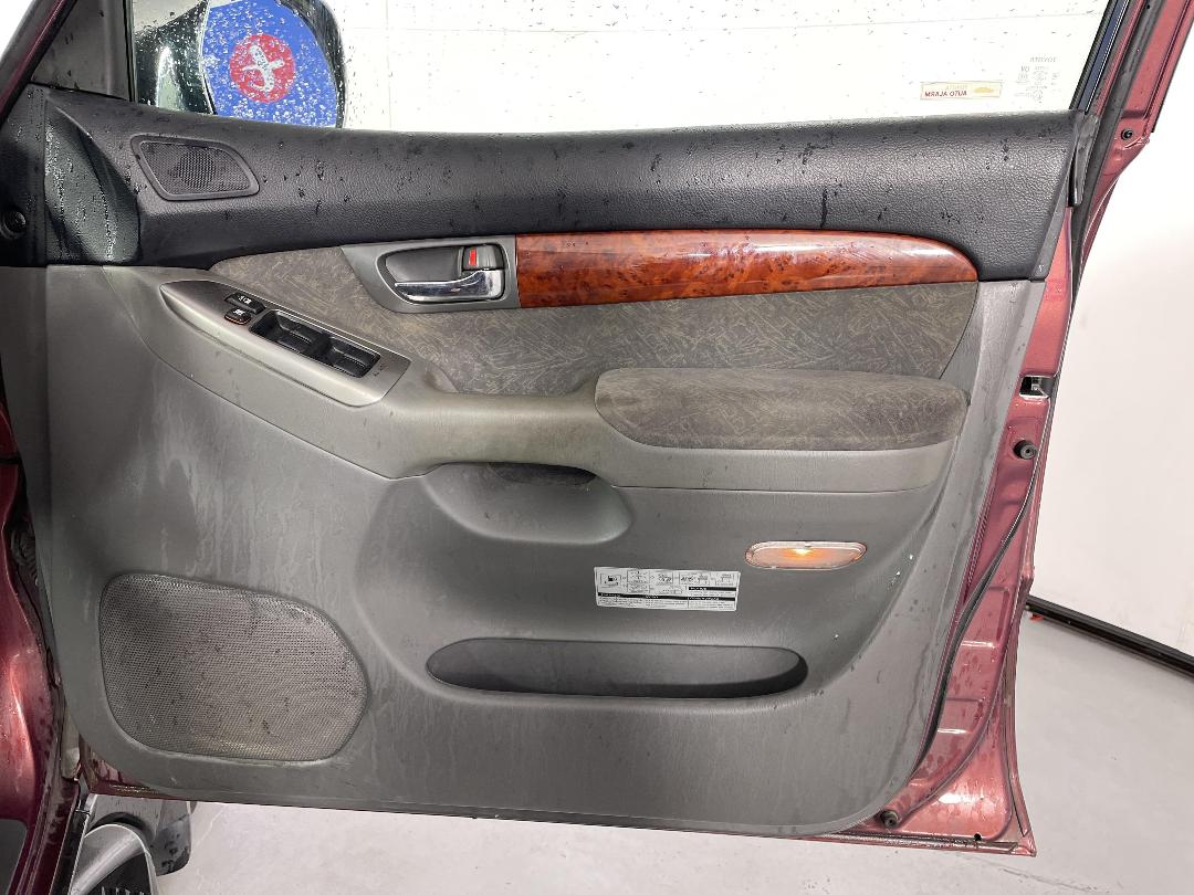 Photo '15' of Toyota Landcruiser Prado Photo '15' of Toyota Landcruiser Prado