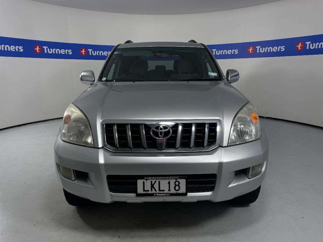 Photo '2' of Toyota Landcruiser Prado