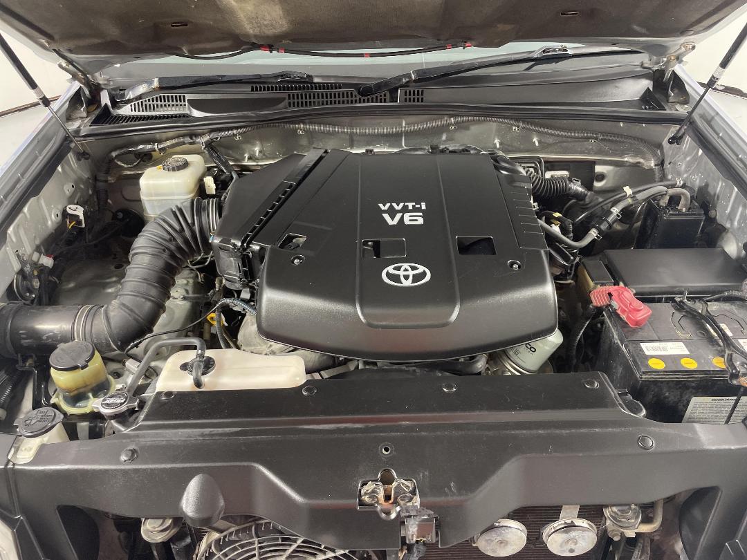 Photo '13' of Toyota Landcruiser Prado