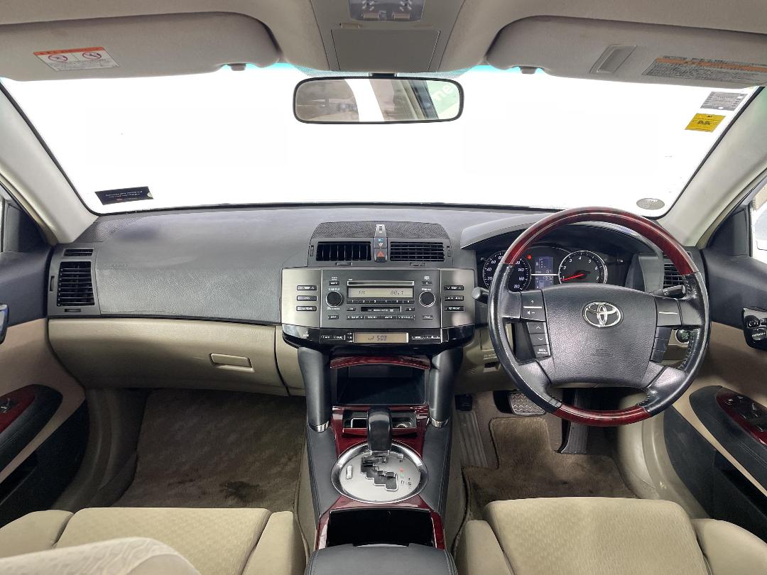 Photo '17' of Toyota Mark X