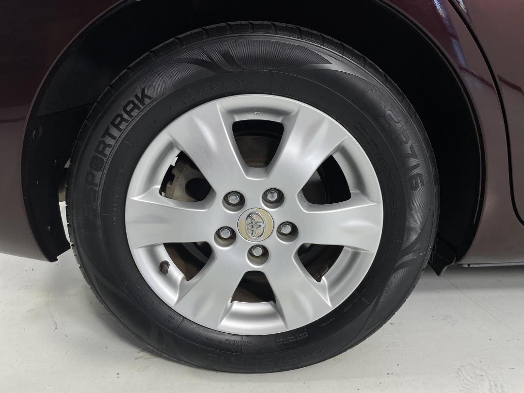 Photo '12' of Toyota Markx