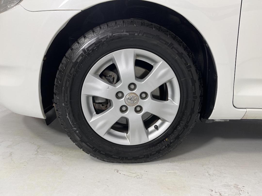 Photo '10' of Toyota Markx