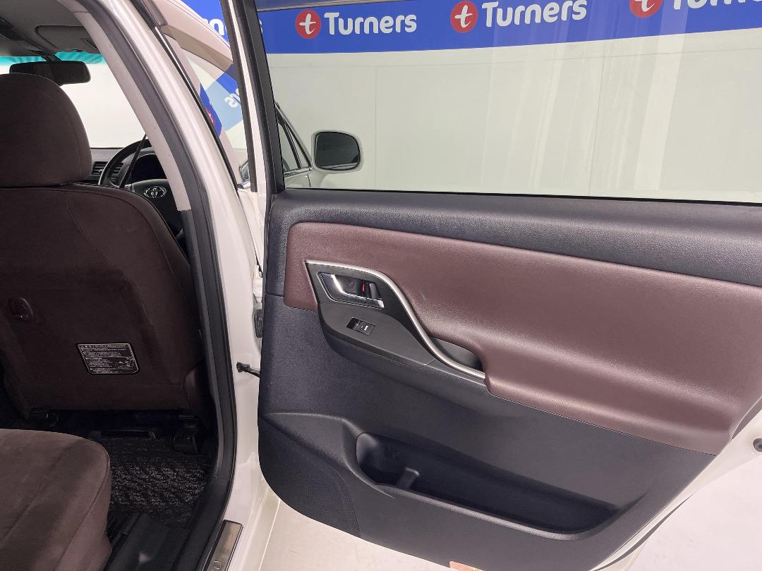 Photo '19' of Toyota Markx