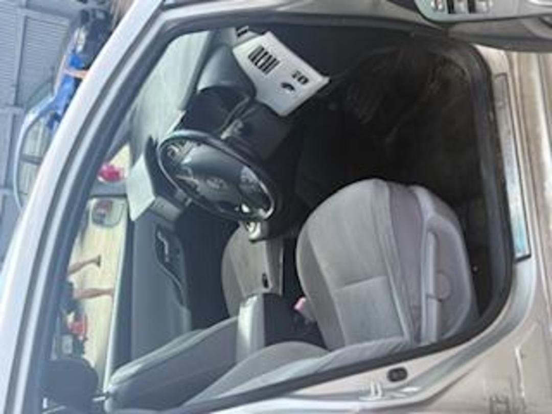 Photo '13' of Toyota Markx ZIO