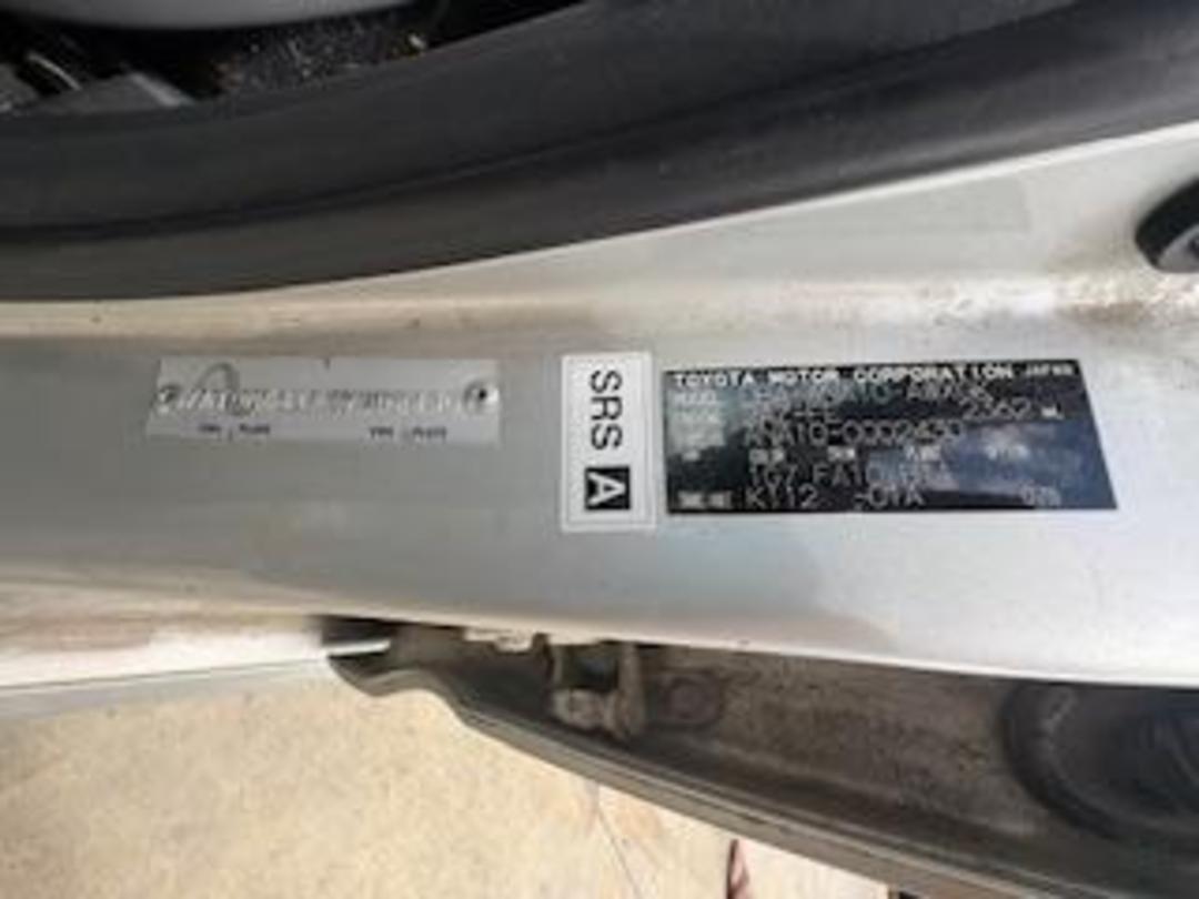 Photo '15' of Toyota Markx ZIO