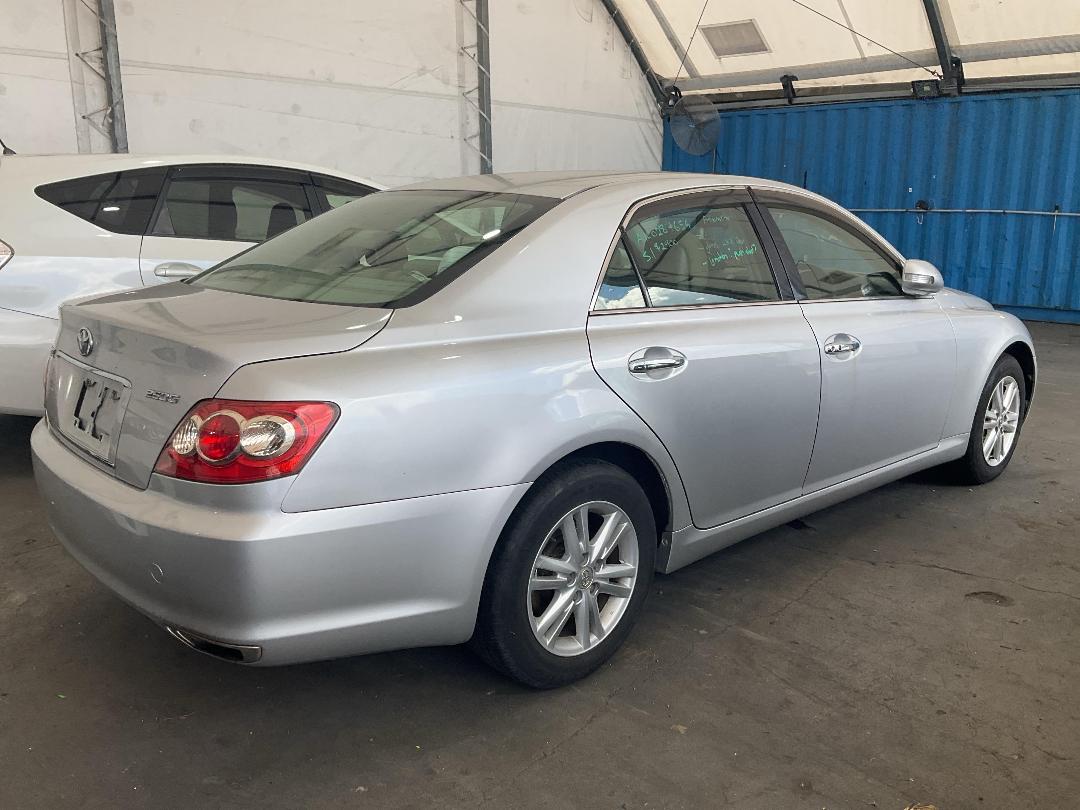 Photo '10' of Toyota Markx