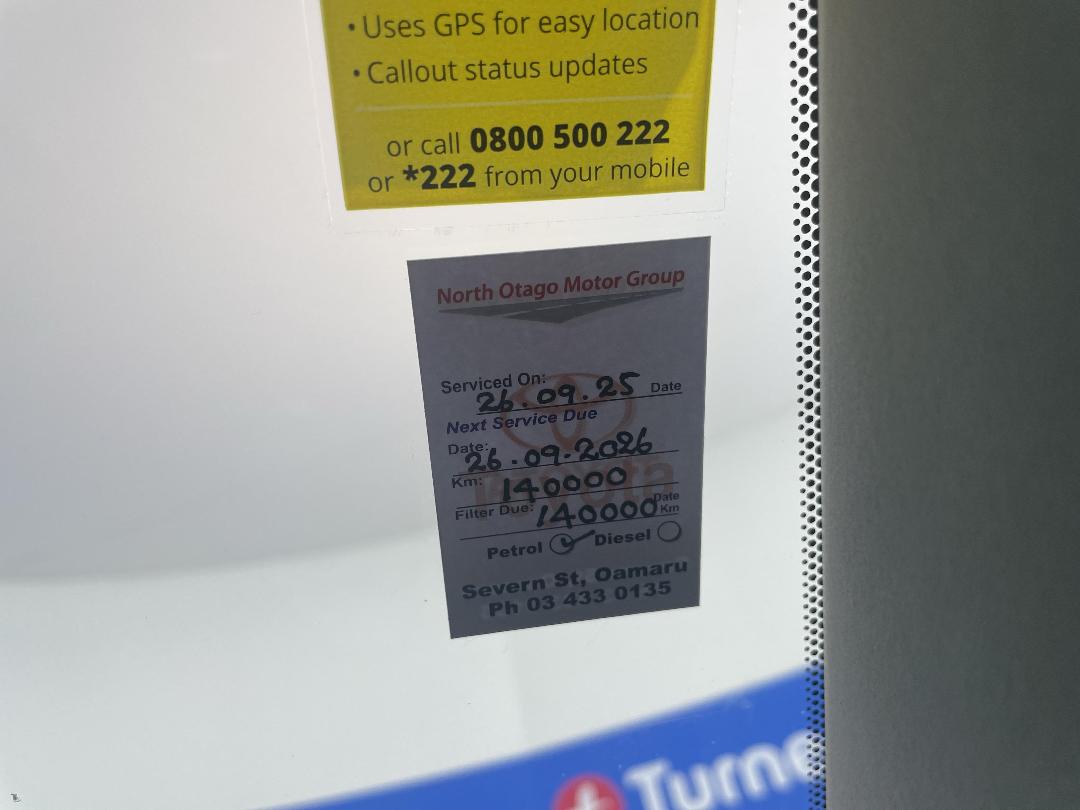 Photo '24' of Toyota Markx Photo '24' of Toyota Markx