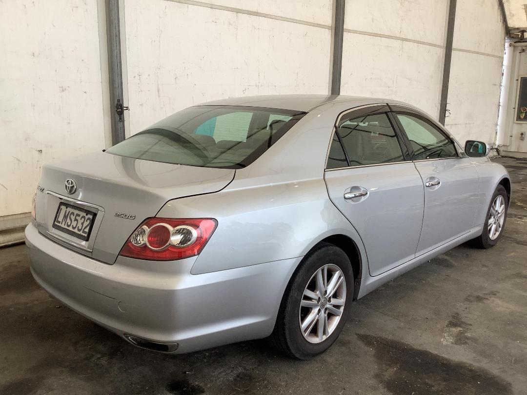 Photo '3' of Toyota Markx