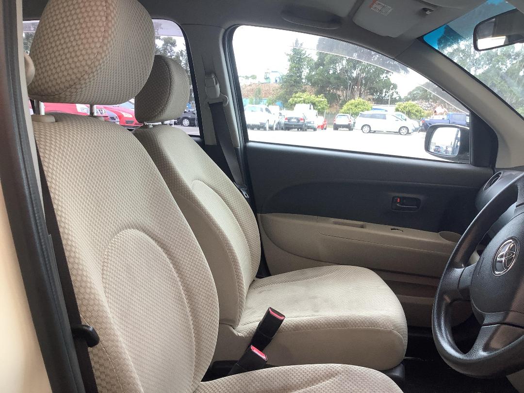 Photo '14' of Toyota Passo Photo '14' of Toyota Passo