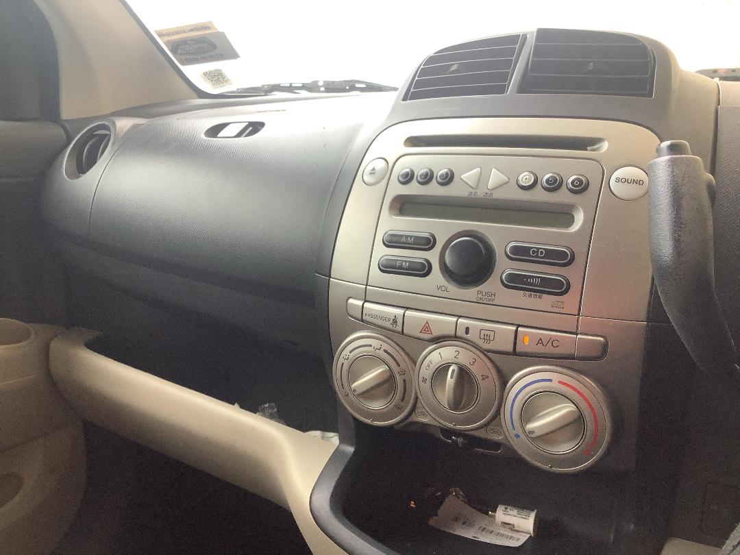 Photo '17' of Toyota Passo Photo '17' of Toyota Passo