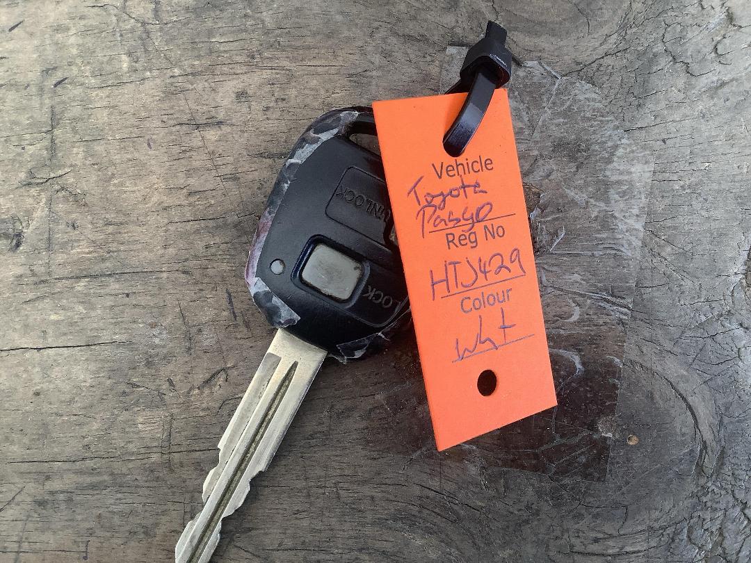 Photo '21' of Toyota Passo Photo '21' of Toyota Passo