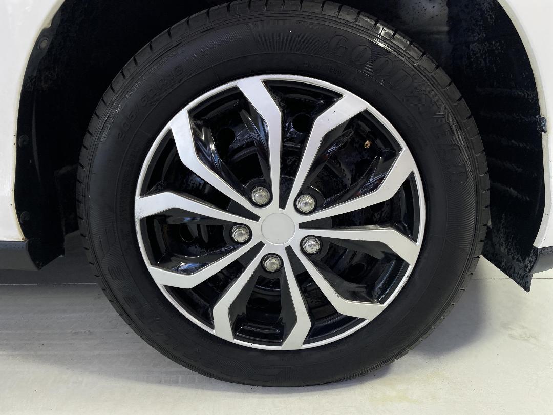 Photo '9' of Toyota Previa