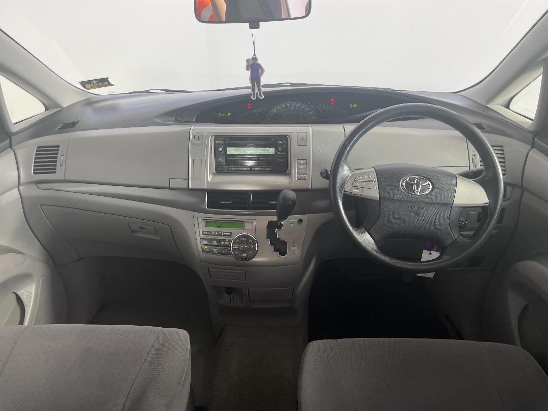 Photo '17' of Toyota Previa