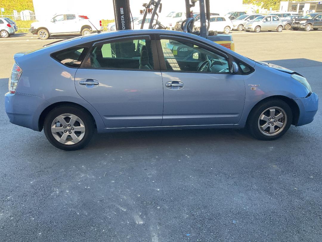 Photo '5' of Toyota Prius Hybrid