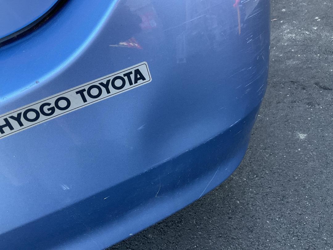 Photo '12' of Toyota Prius Hybrid