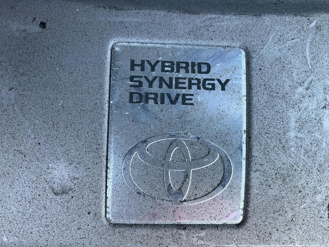 Photo '17' of Toyota Prius Hybrid