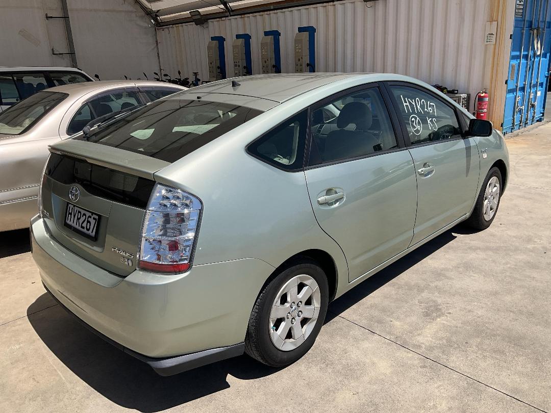 Photo '6' of Toyota Prius H5 E Photo '6' of Toyota Prius H5 E