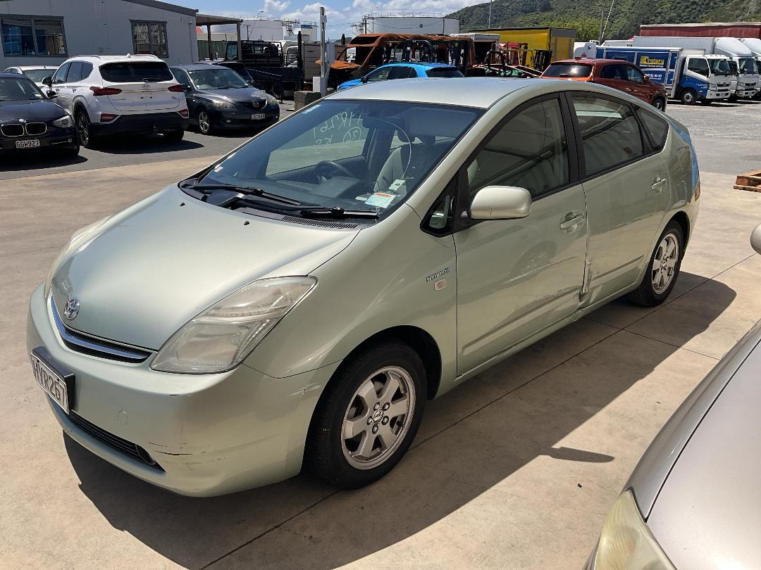 Photo '3' of Toyota Prius H5 E Photo '3' of Toyota Prius H5 E