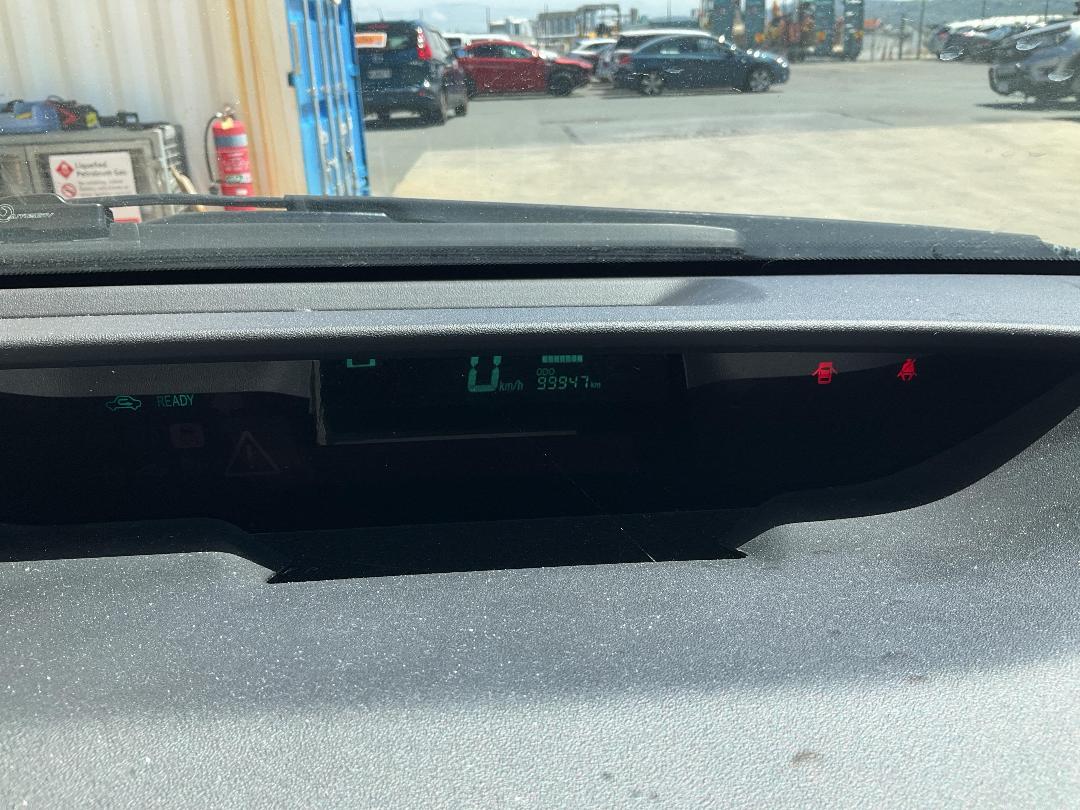 Photo '8' of Toyota Prius H5 E Photo '8' of Toyota Prius H5 E