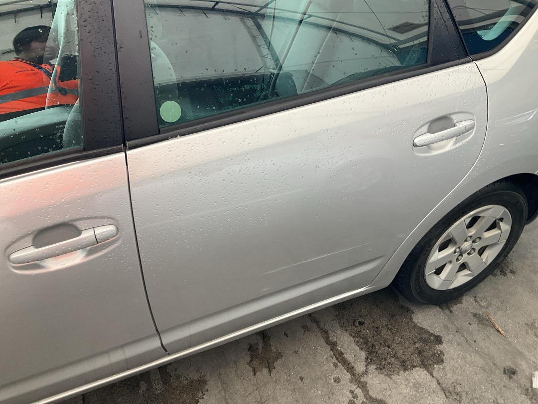 Photo '8' of Toyota Prius Hybrid