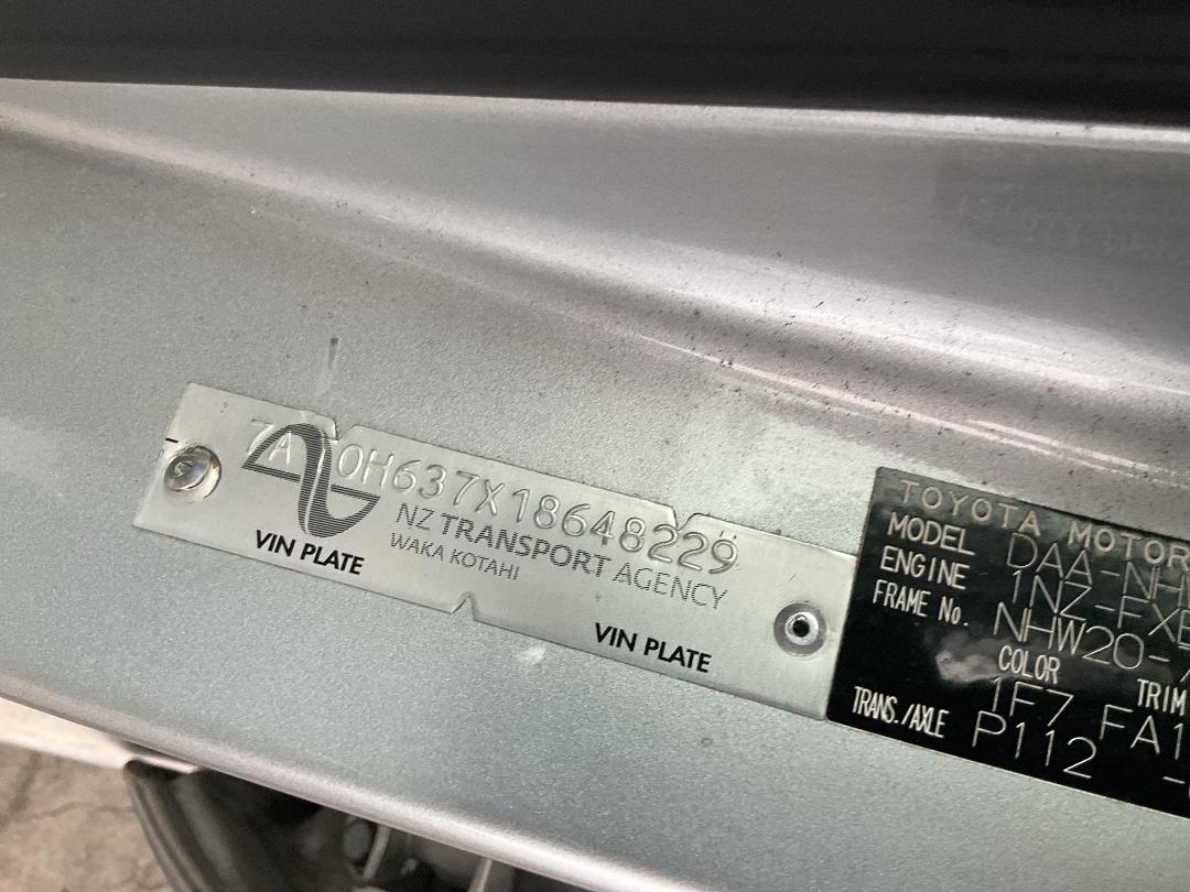 Photo '16' of Toyota Prius Hybrid