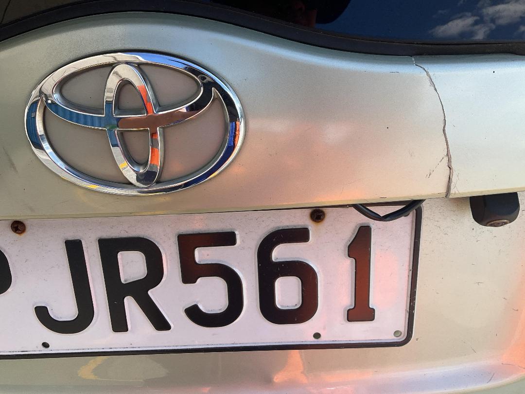 Photo '11' of Toyota Prius Hybrid Photo '11' of Toyota Prius Hybrid