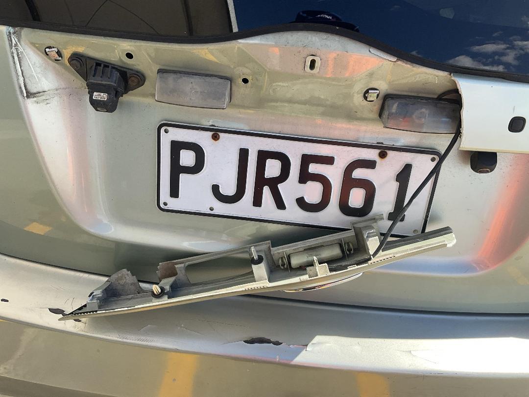 Photo '12' of Toyota Prius Hybrid Photo '12' of Toyota Prius Hybrid