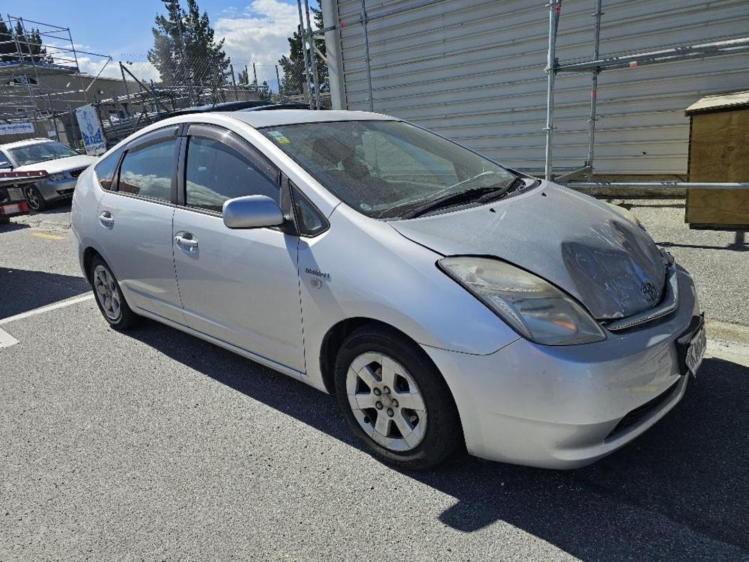 Photo '2' of Toyota Prius 1.5L Hybrid