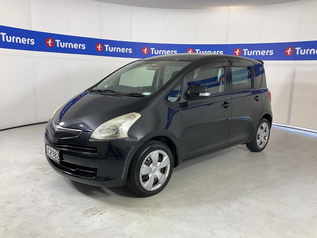 Photo '4' of Toyota Ractis