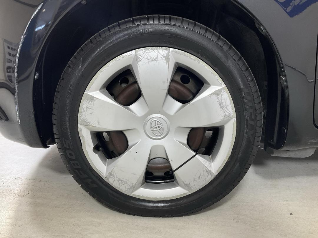 Photo '10' of Toyota Ractis