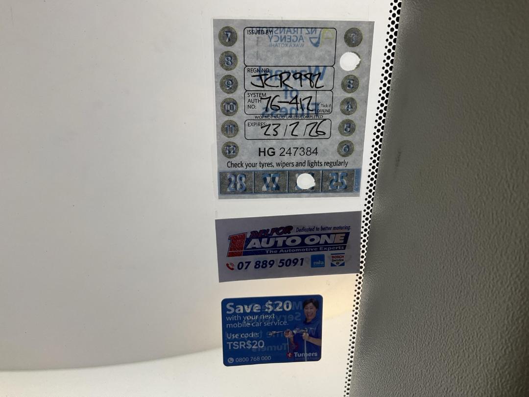 Photo '23' of Toyota Ractis