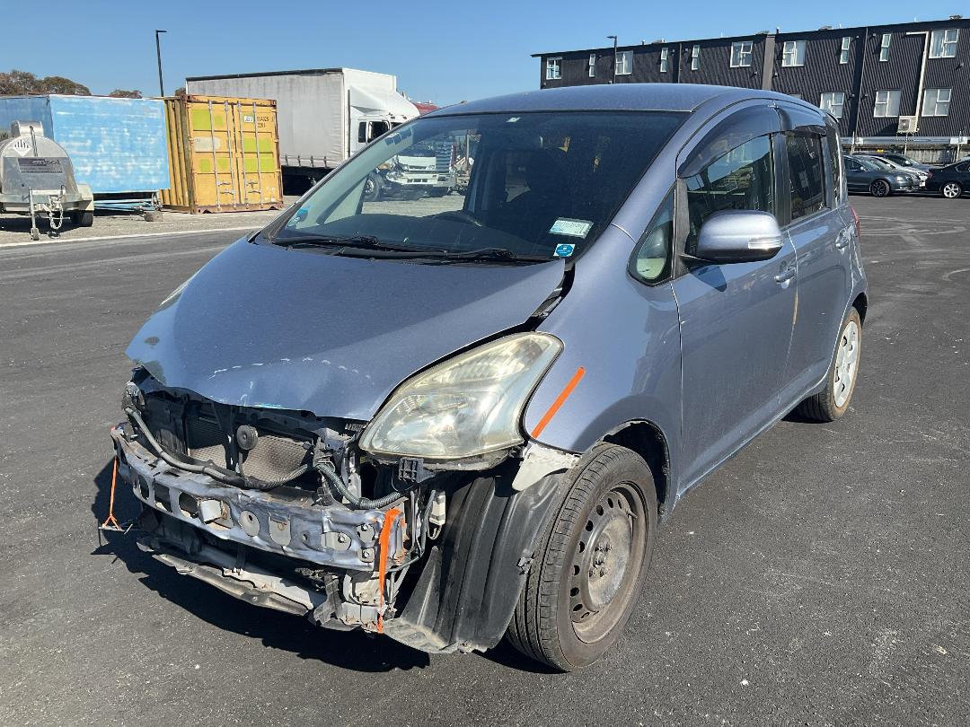 Photo '3' of Toyota Ractis