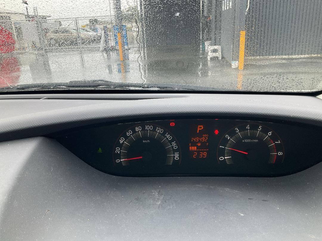 Photo '7' of Toyota Ractis Photo '7' of Toyota Ractis