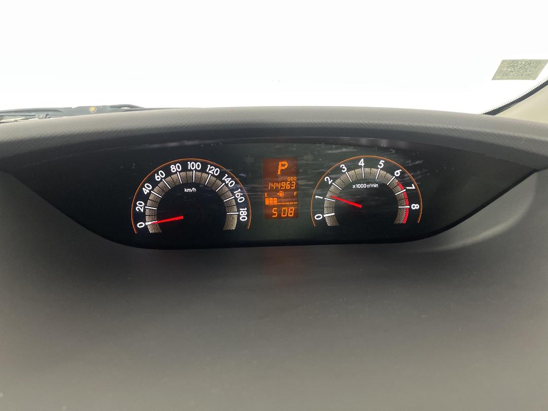 Photo '21' of Toyota Ractis