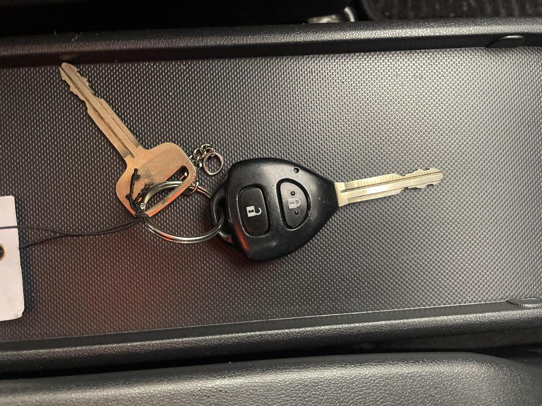 Photo '22' of Toyota Ractis