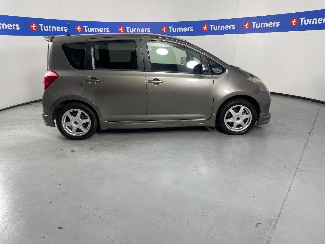 Photo '23' of Toyota Ractis