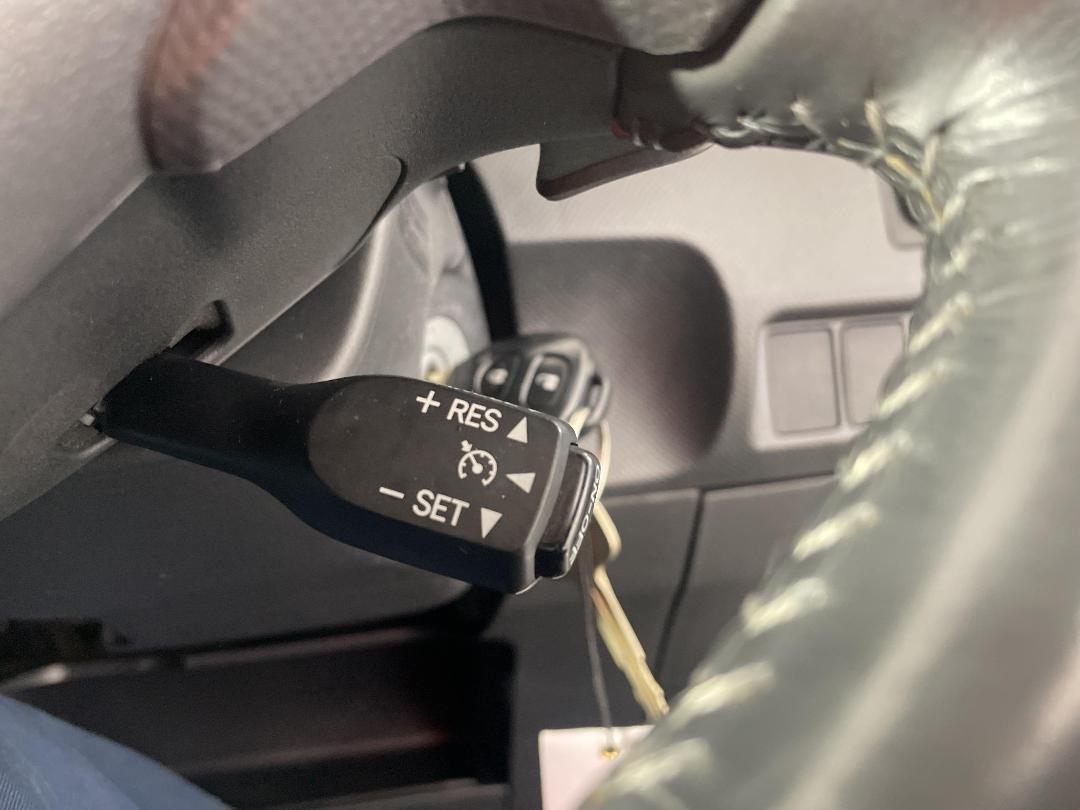 Photo '25' of Toyota Ractis