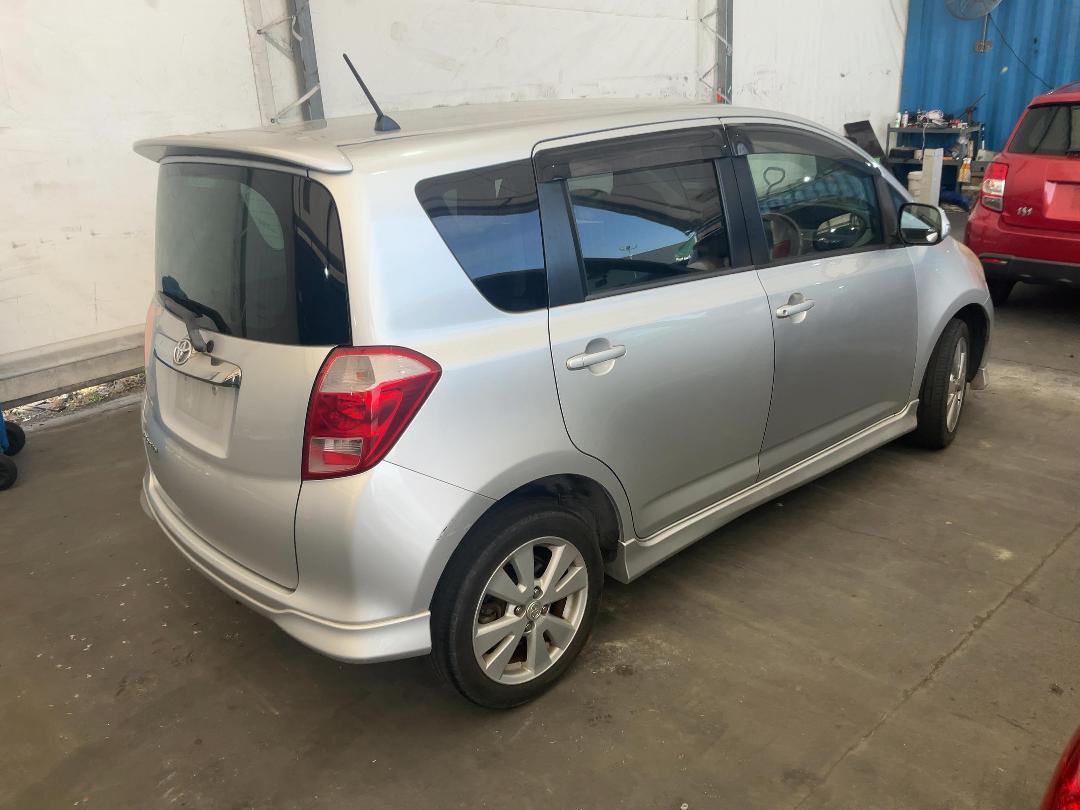 Photo '14' of Toyota Ractis