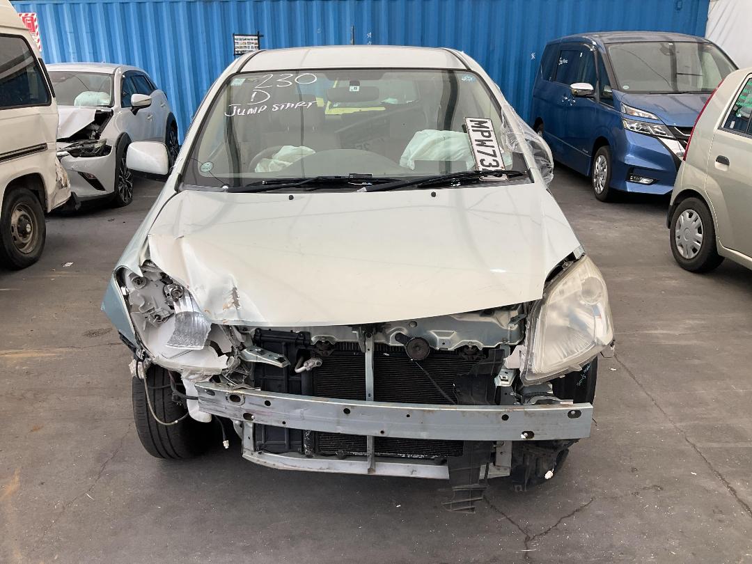 Photo '6' of Toyota Raum Photo '6' of Toyota Raum