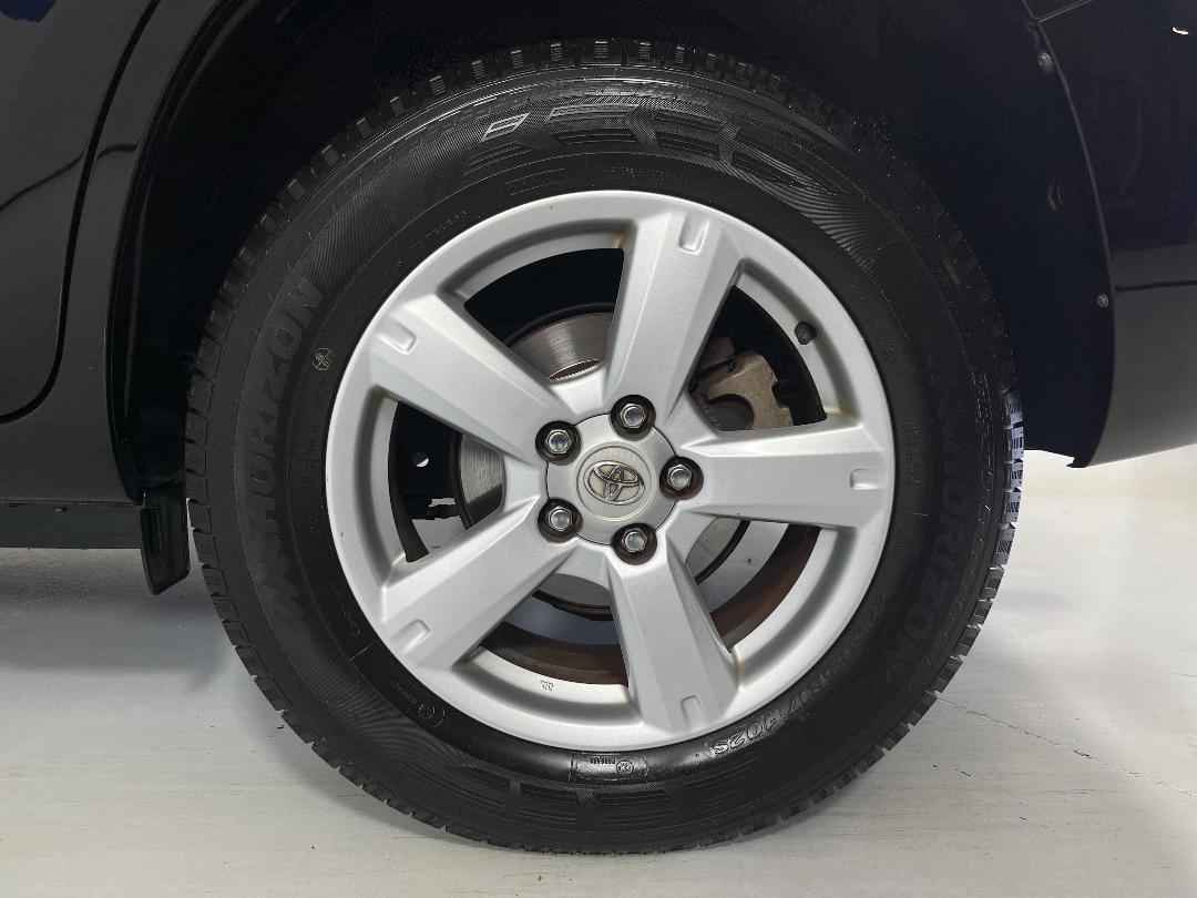 Photo '11' of Toyota Rav4 Photo '11' of Toyota Rav4