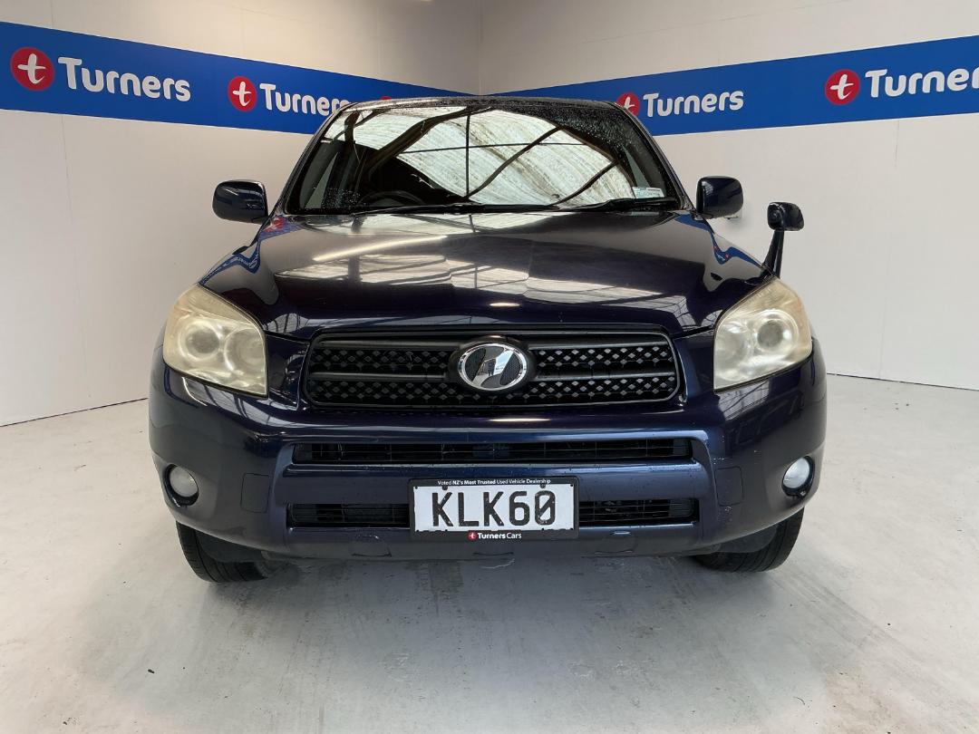 Photo '2' of Toyota Rav4