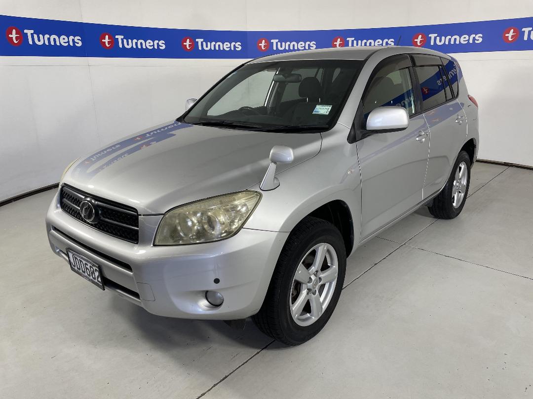 Photo '4' of Toyota Rav4 Photo '4' of Toyota Rav4