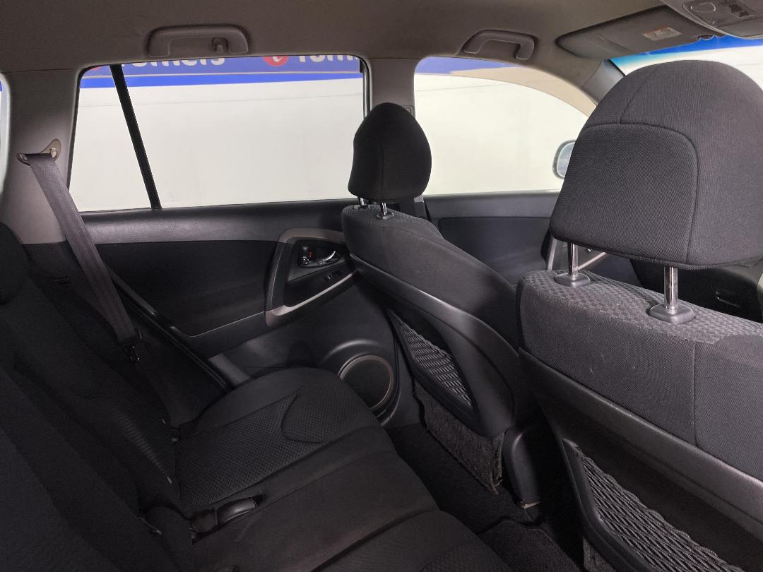 Photo '20' of Toyota Rav4 Photo '20' of Toyota Rav4