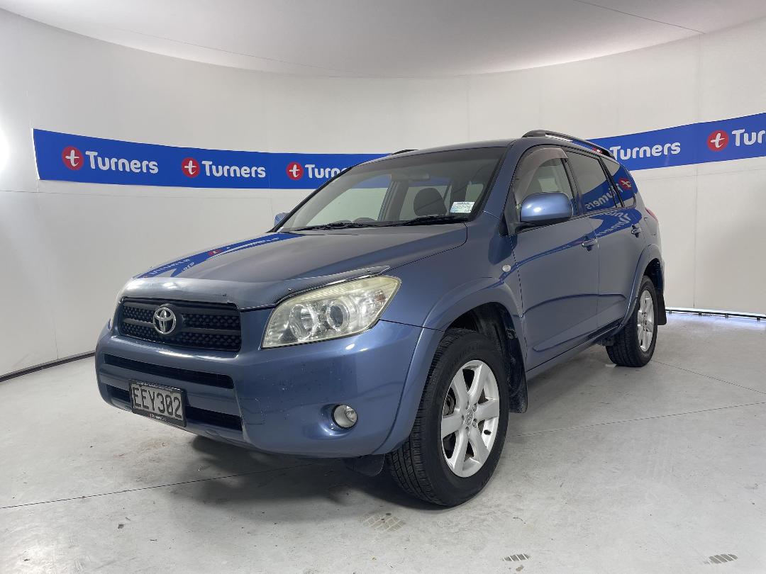 Photo '4' of Toyota Rav4