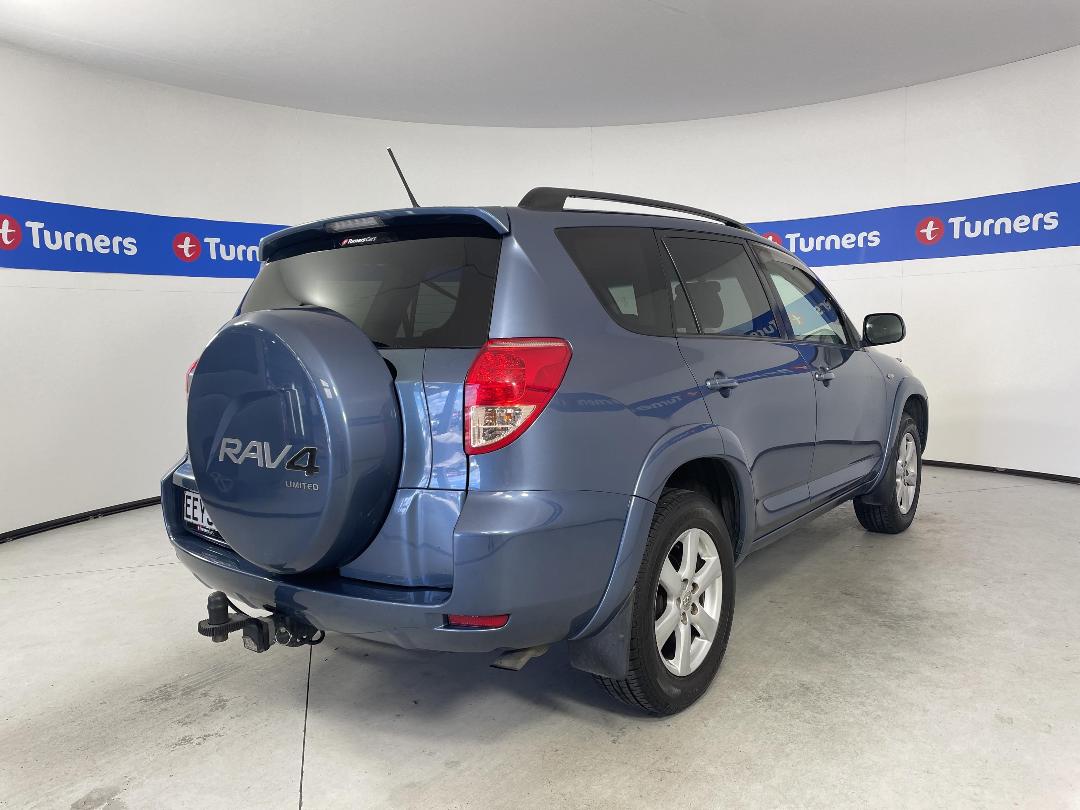 Photo '7' of Toyota Rav4