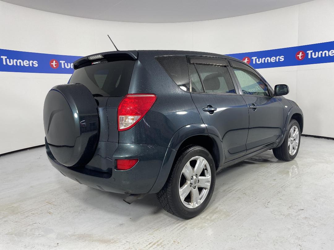 Photo '7' of Toyota Rav4