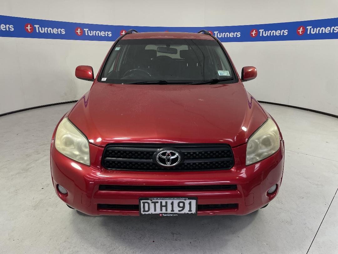 Photo '2' of Toyota Rav4