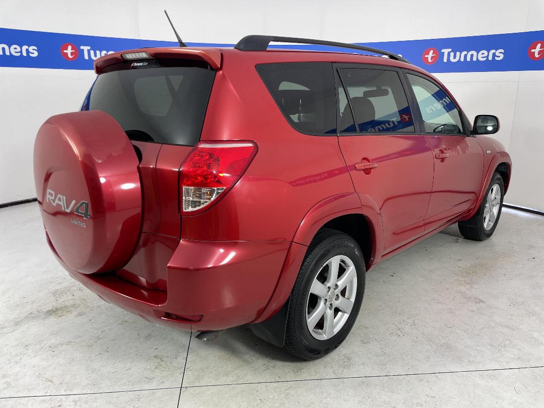 Photo '7' of Toyota Rav4
