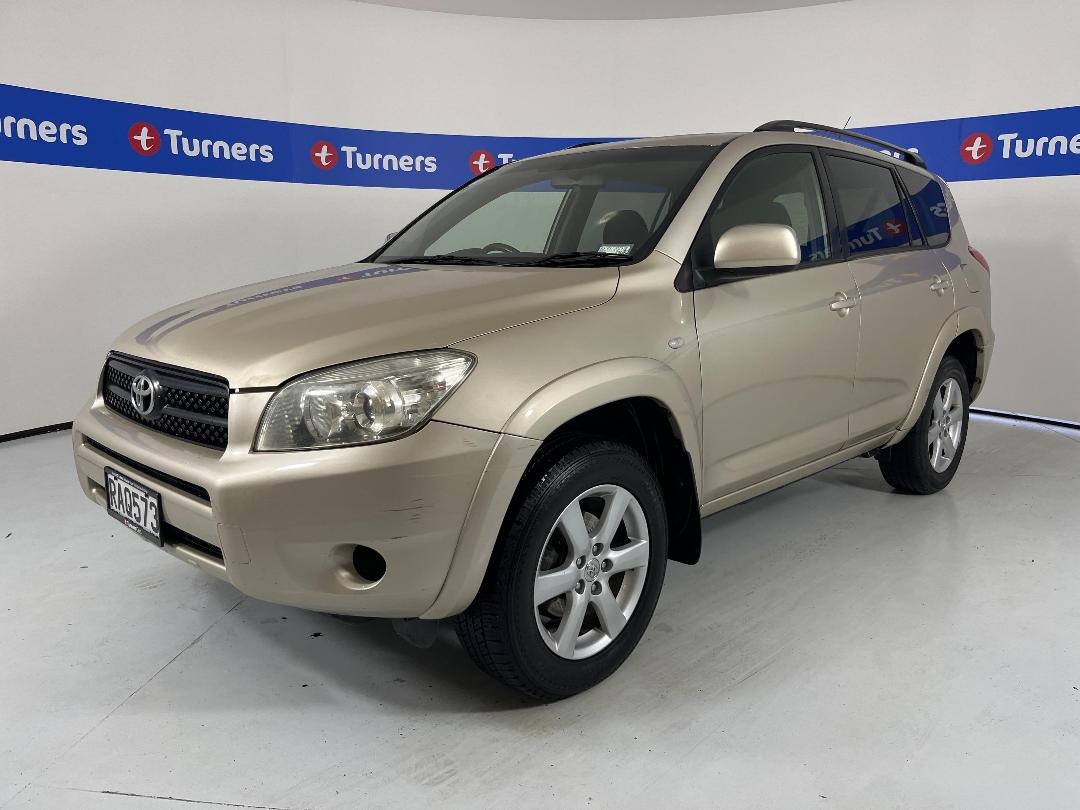 Photo '4' of Toyota Rav4